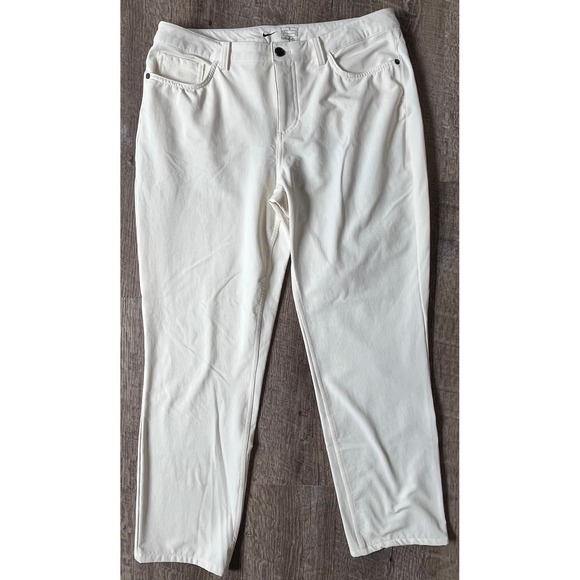 Nike Women's Slim Fit golf‎ ankle pants, cream size 8 - Picture 1 of 6